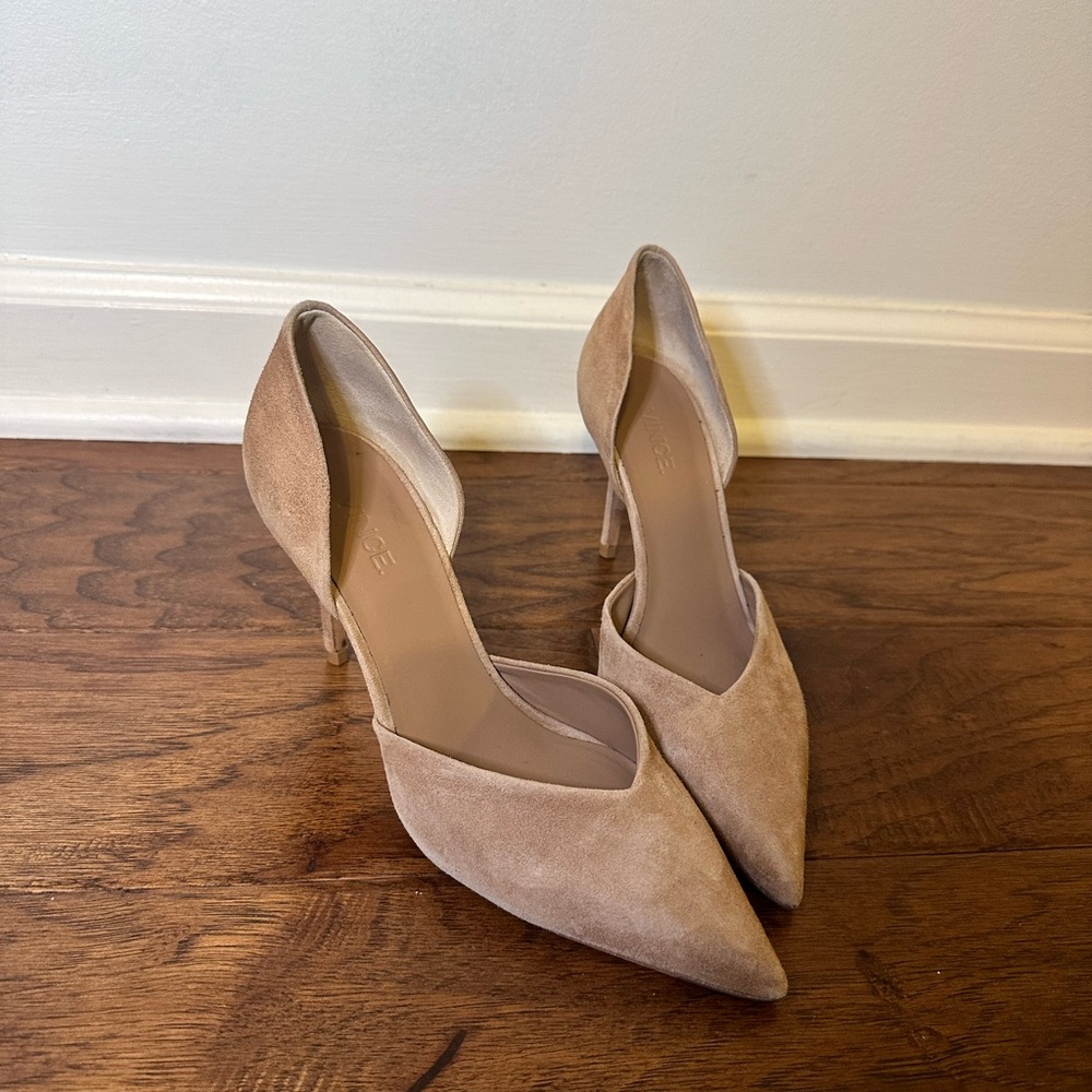 Vince Paulette D' Orsay Suede Pumps 6.5 Sand